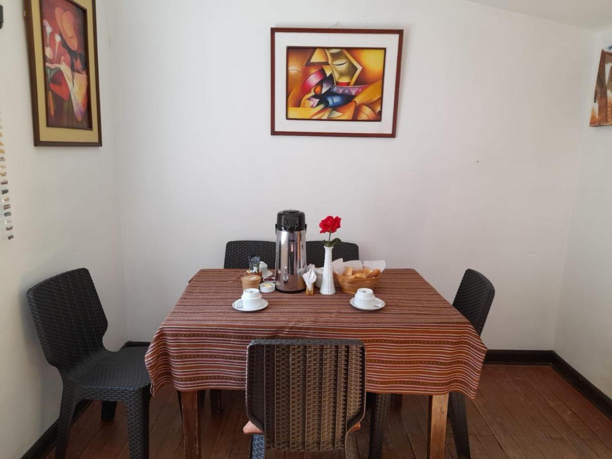 El Jardin De Jeni Hotel Cusco Luaran gambar